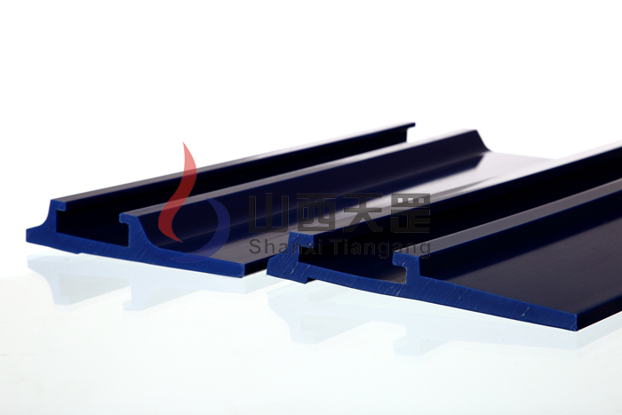 物流輸送板式護(hù)欄